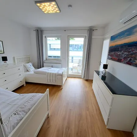 East Park Baumkirchner Str 18 Apartment Munich