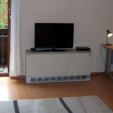 East Park Baumkirchner Str 18 Lejlighed