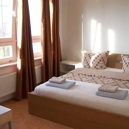 Apartment East Park Baumkirchner Str 18