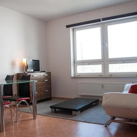 East Park Baumkirchner Str 18 Apartment