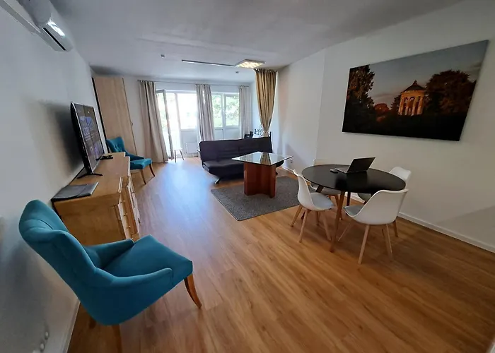 East Park Baumkirchner Str 18 *