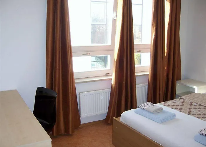 דירה East Park Baumkirchner Str 18 מינכן