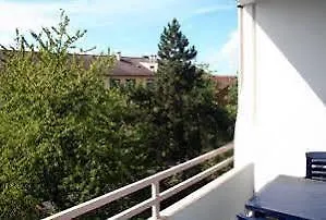 East Park Baumkirchner Str 18 Daire