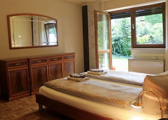 East Park Baumkirchner Str 18 Daire