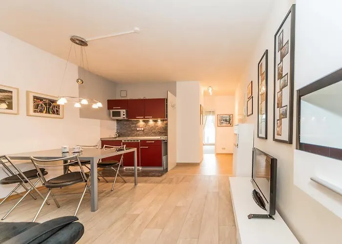 East Park Baumkirchner Str 18 Daire