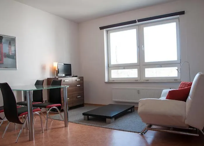 East Park Baumkirchner Str 18 Daire